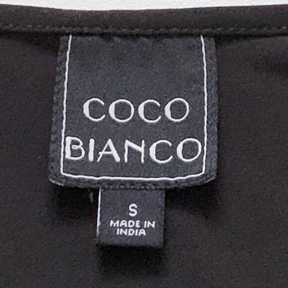 Coco Bianco Top Black Cold Shoulder Chain Strap Detail Top Size Medium NEW - Picture 2 of 13